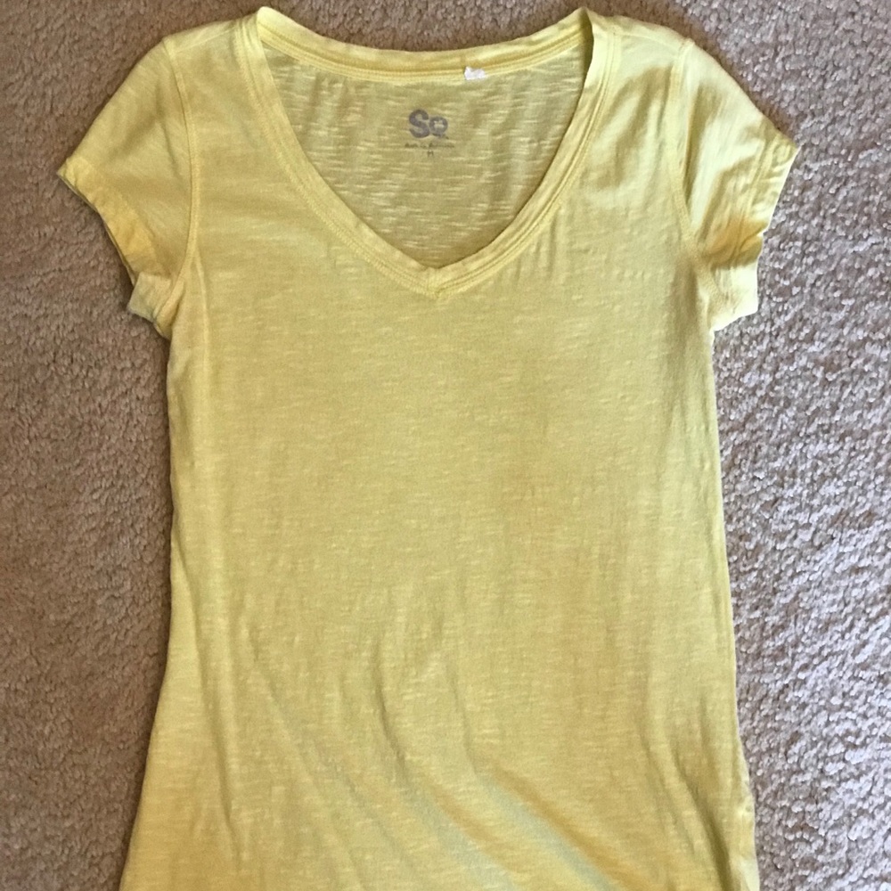 SO yellow short sleeve v-neck tee